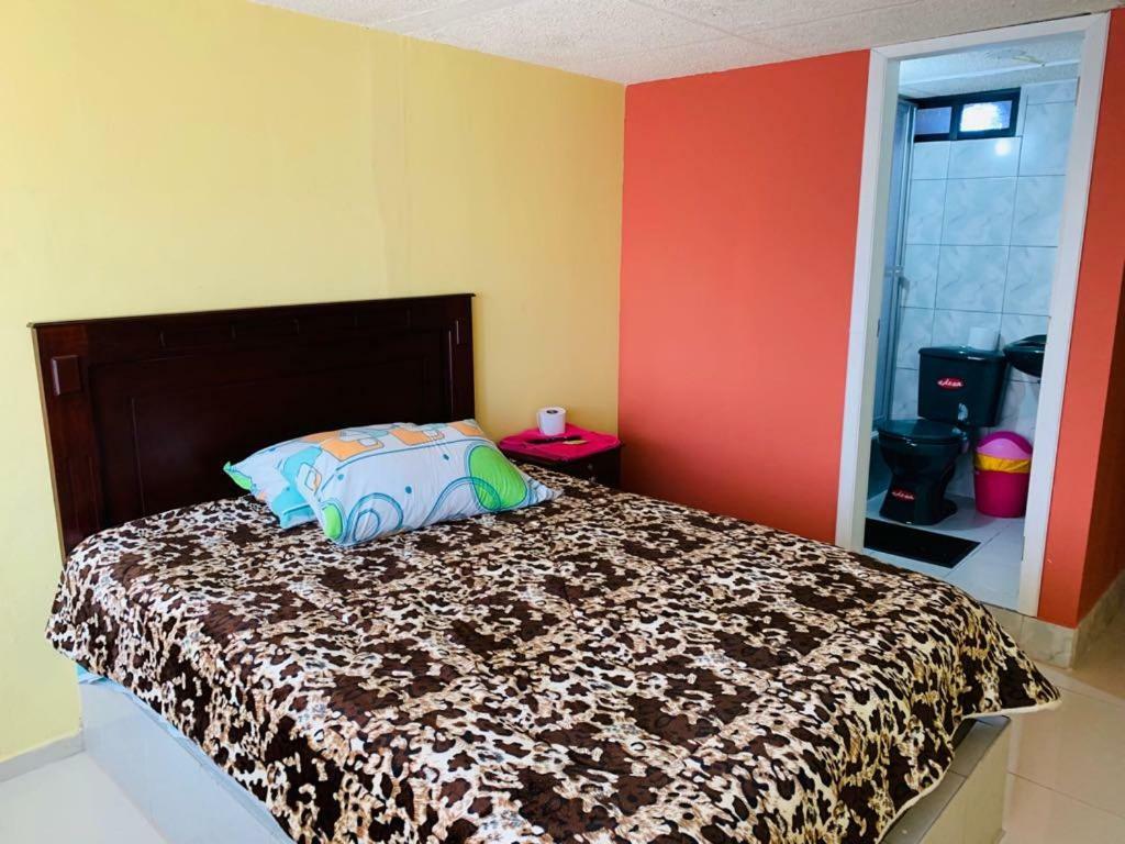 Hostal Rosita Latacunga Bagian luar foto