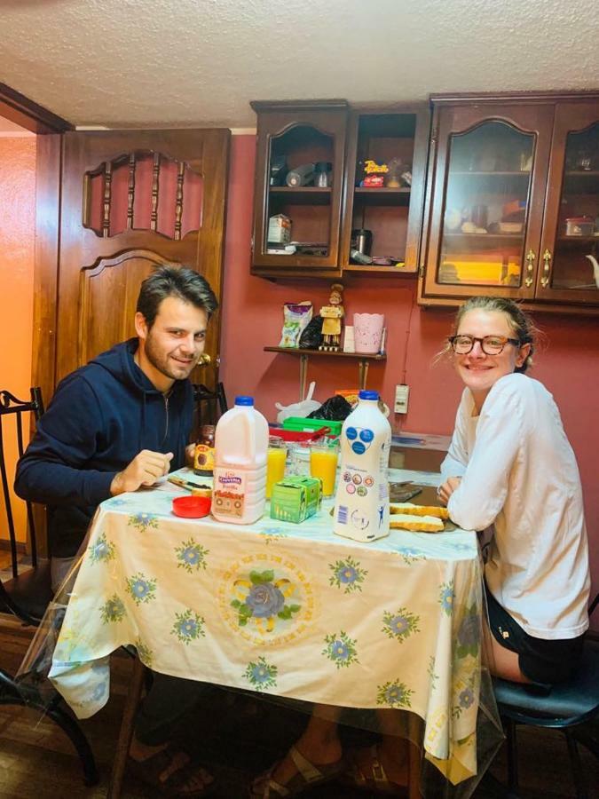 Hostal Rosita Latacunga Bagian luar foto